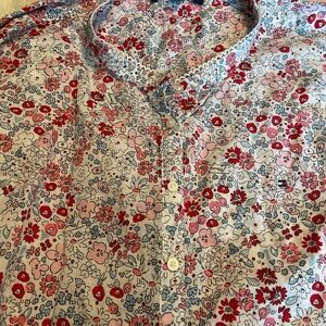 Tommy Hilfiger‎ Floral Button Down Blouse. Gently used.